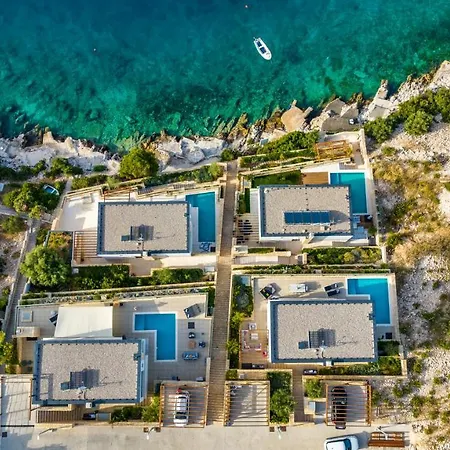 Plava Voda Luxury B * Vinisce