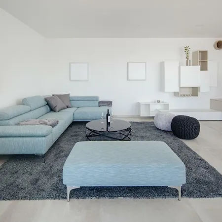 Plava Voda Luxury B Villa