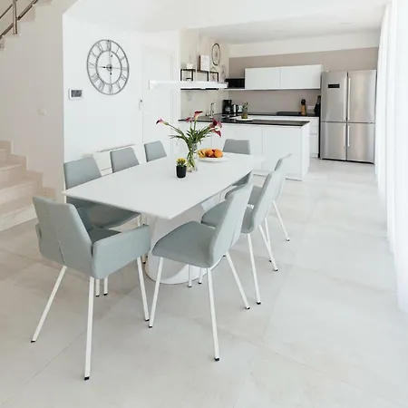 Plava Voda Luxury B