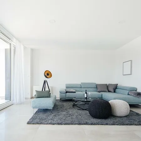 Plava Voda Luxury B *