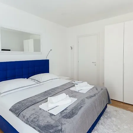 Plava Voda Luxury B Villa